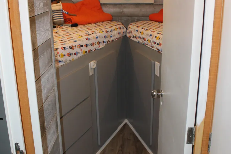 Sweet Freedom Yacht Photos Pics 