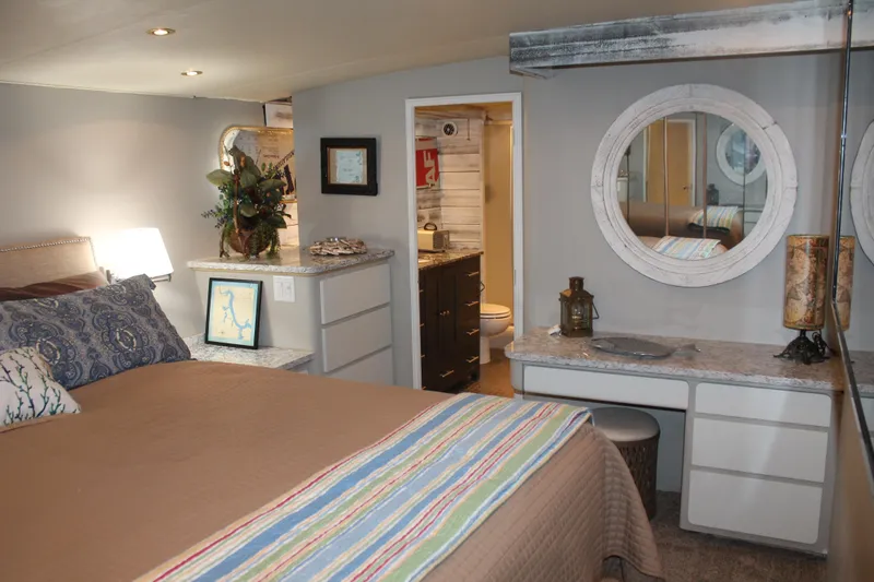 Sweet Freedom Yacht Photos Pics 