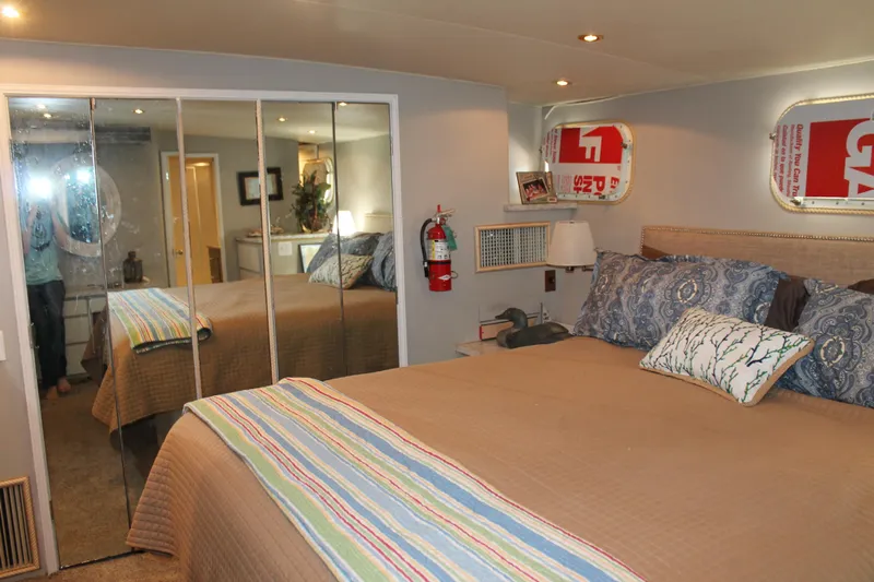 Sweet Freedom Yacht Photos Pics 