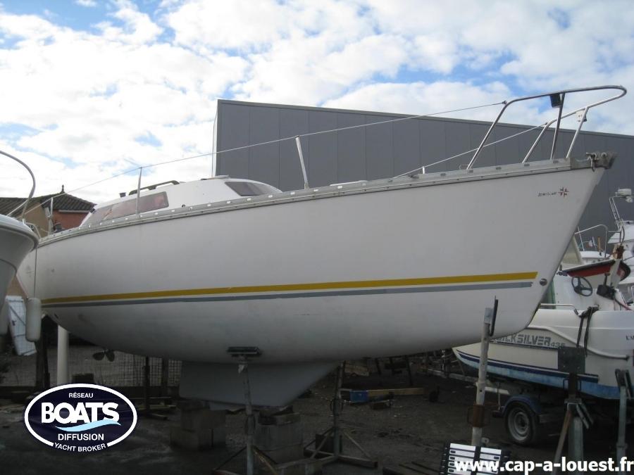 Used 1991 Jeanneau SUN WAY 27 DL 44 LoireAtlantique TopBoats