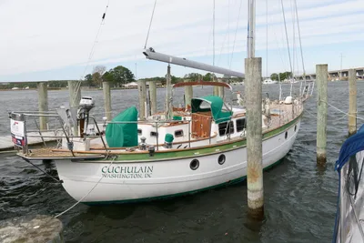 Hampton 43 Pilot House Cutter