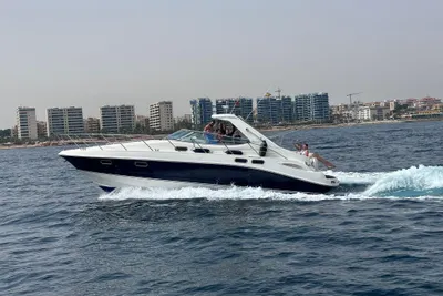 2007 Sealine S42