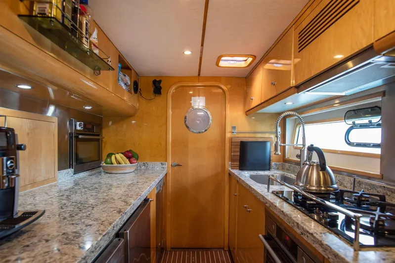 Sweet Anne Marie Yacht Photos Pics 