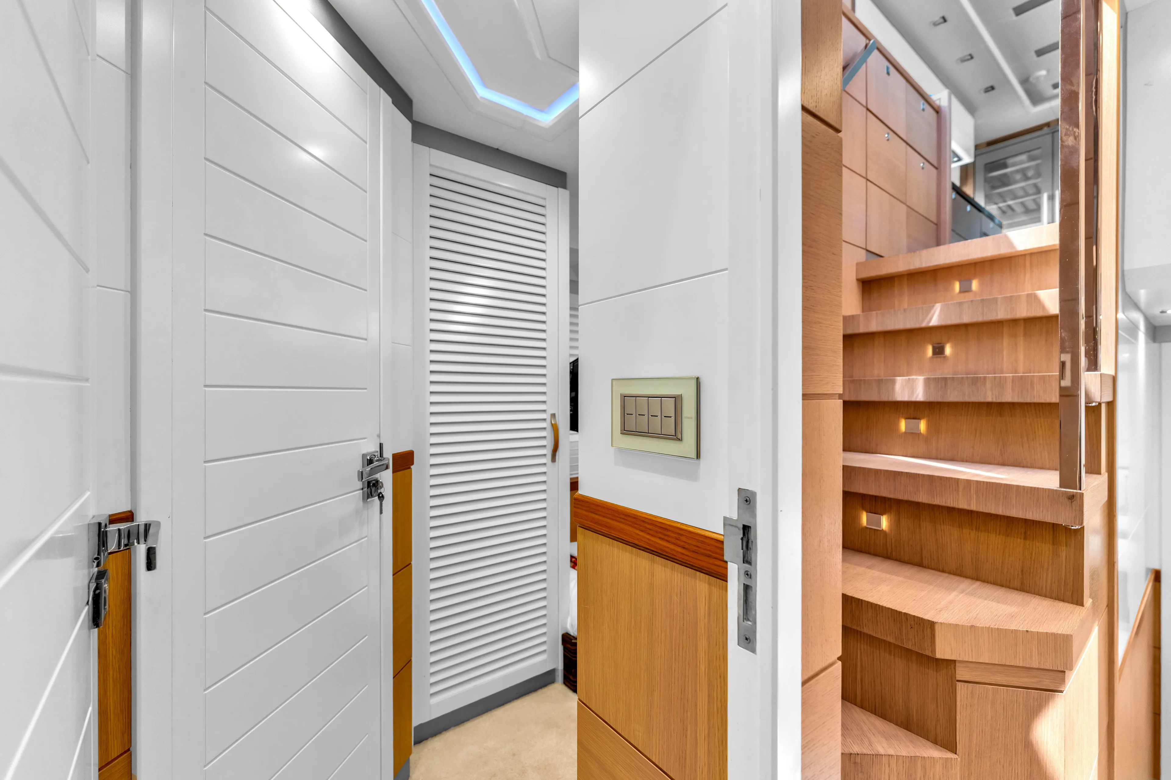 Greyt Escape Yacht Photos Pics 