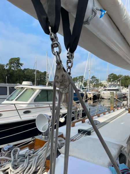 1983 Mason 43 Aft Cockpit Cutter