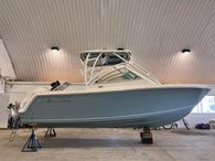 2023 Sailfish 245 DC
