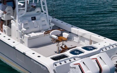 Yacht