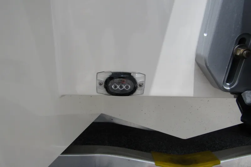  Yacht Photos Pics 2024 Nimbus T8 boat detail showing a mounted light fixture.