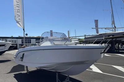 2025 Beneteau Flyer 7 SUNdeck