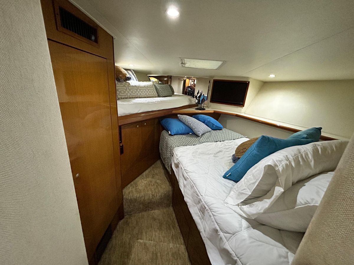 2001 Viking 55 