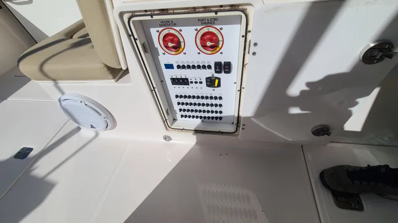  Yacht Photos Pics Control panel on a 2016 Pursuit DC 325 Dual Console boat deck.