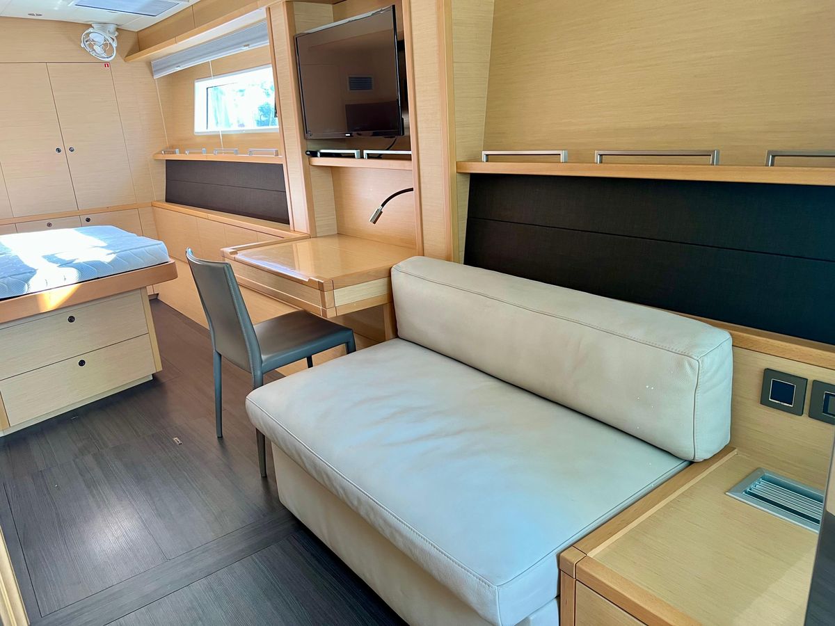 2017 Lagoon 62 