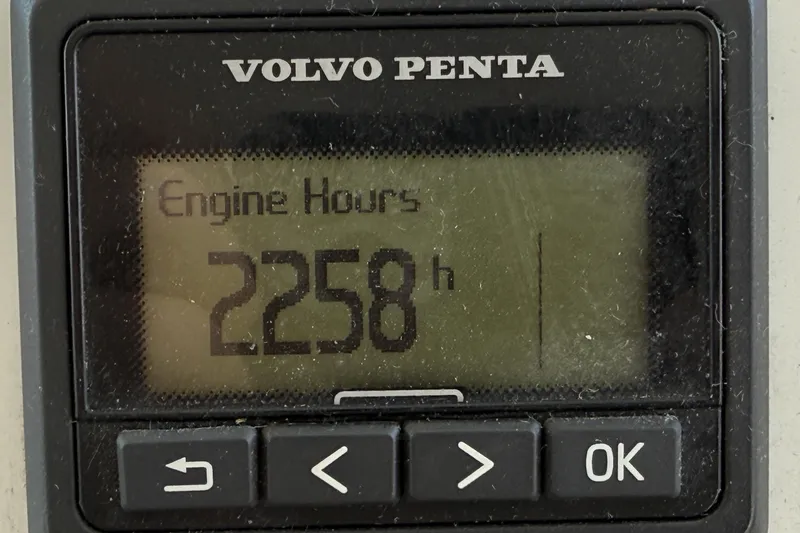 Seven Grand Yacht Photos Pics Volvo Penta engine hour meter displaying 2258 hours on Beneteau Swift Trawler 30, 2016 model.