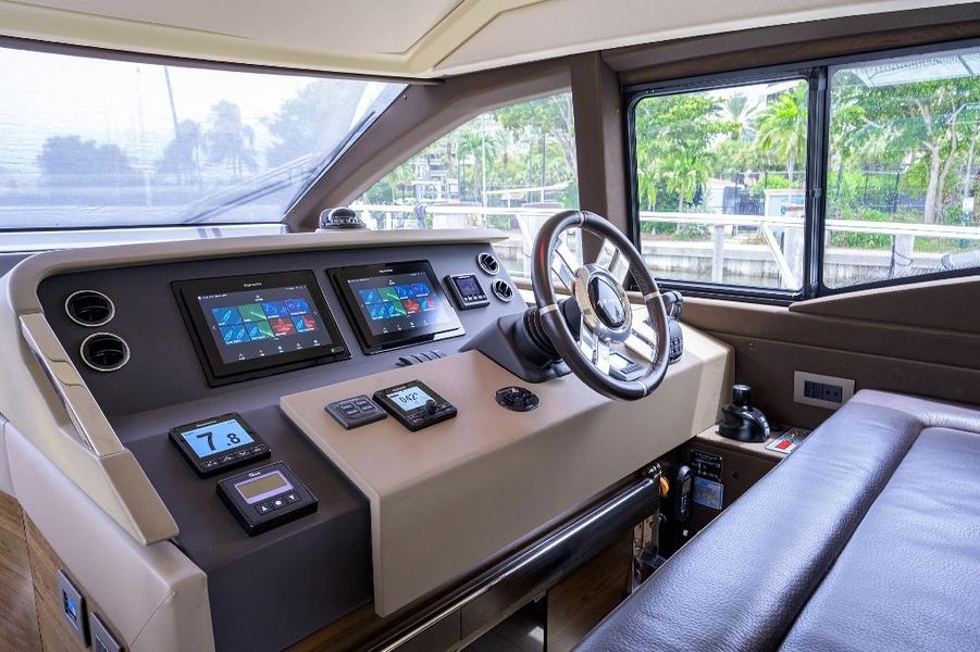 2016 Azimut 50