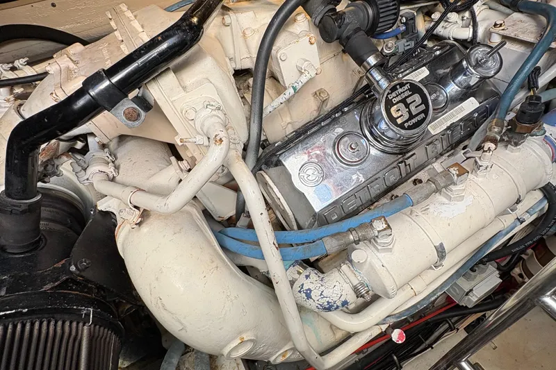 Mokai Yacht Photos Pics Engine of a 1996 Tiara 4300 Open boat, featuring Detroit Diesel components.
