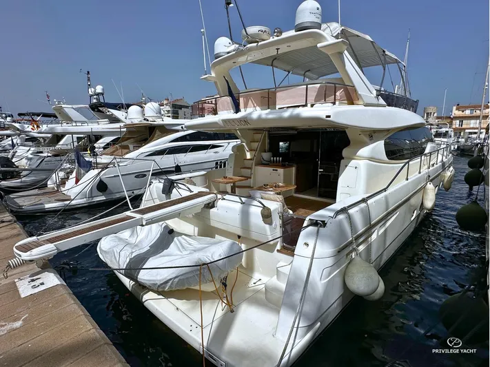 Ellion Yacht Photos Pics 