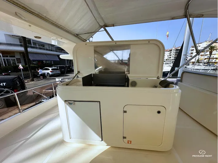 Ellion Yacht Photos Pics 