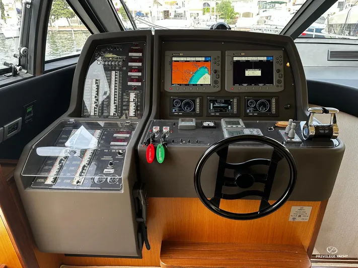 Ellion Yacht Photos Pics 