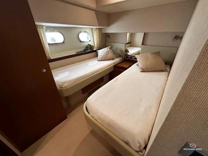 Ellion Yacht Photos Pics 