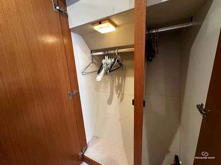 Ellion Yacht Photos Pics 