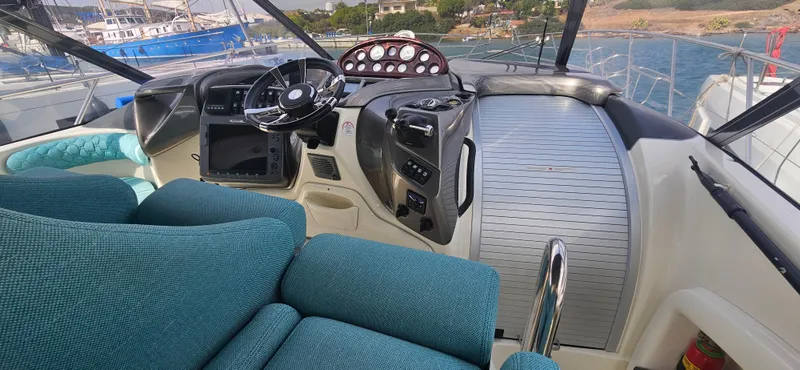 Smile Yacht Photos Pics 