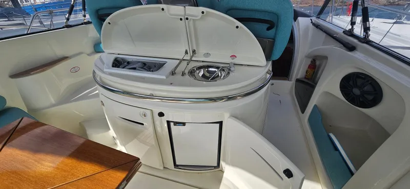 Smile Yacht Photos Pics 