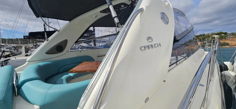 Smile Yacht Photos Pics 