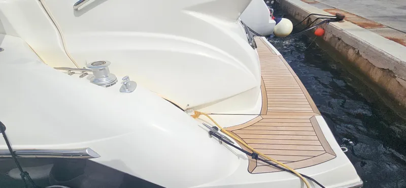 Smile Yacht Photos Pics 