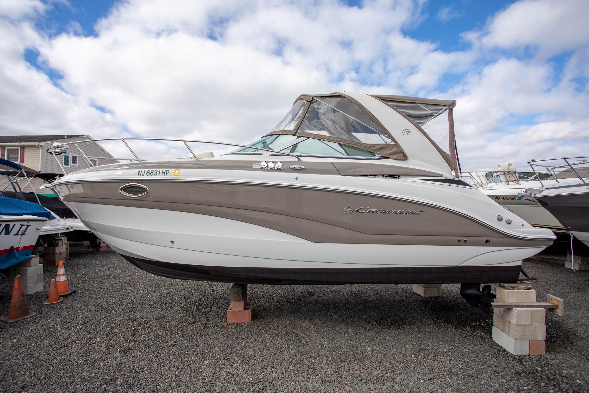 2021 Crownline 264 CR