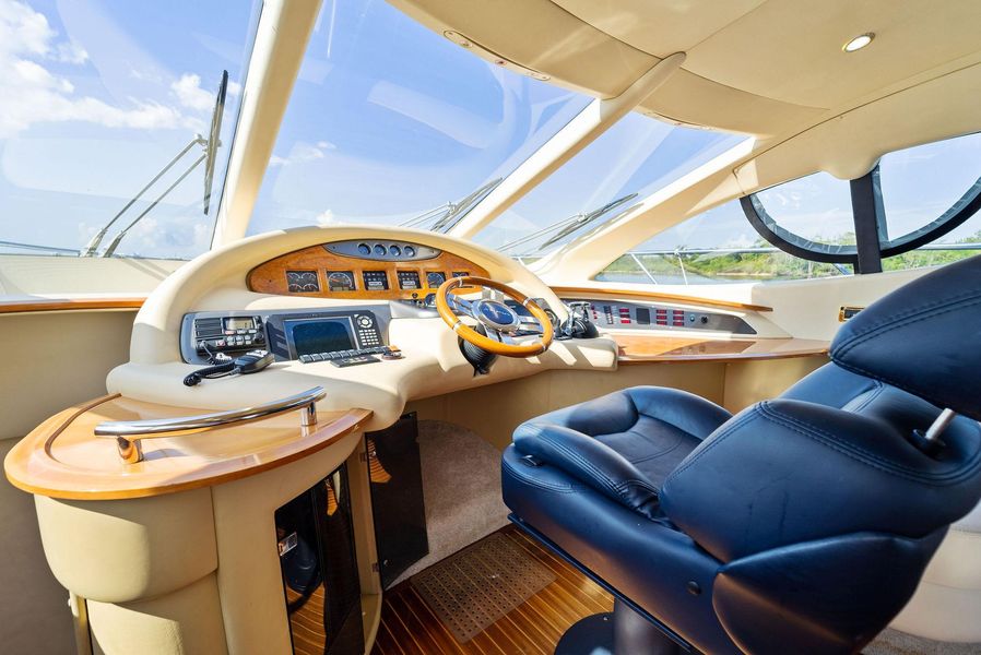 2006 Azimut 55E