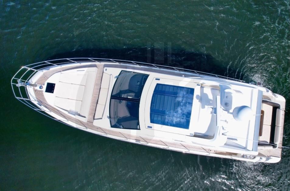2015 Azimut 55 
