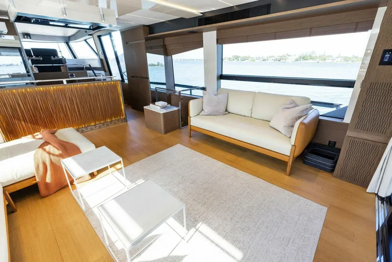 Infinity Yacht Photos Pics Salon