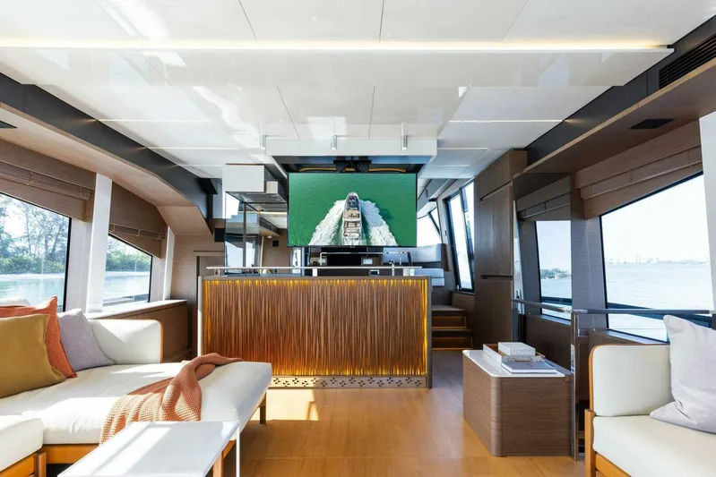 Infinity Yacht Photos Pics Salon