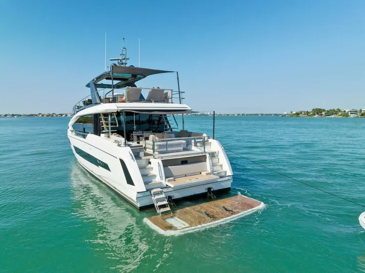 Infinity Yacht Photos Pics Profile