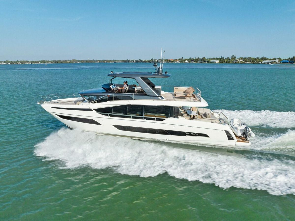 2021 Prestige 70 