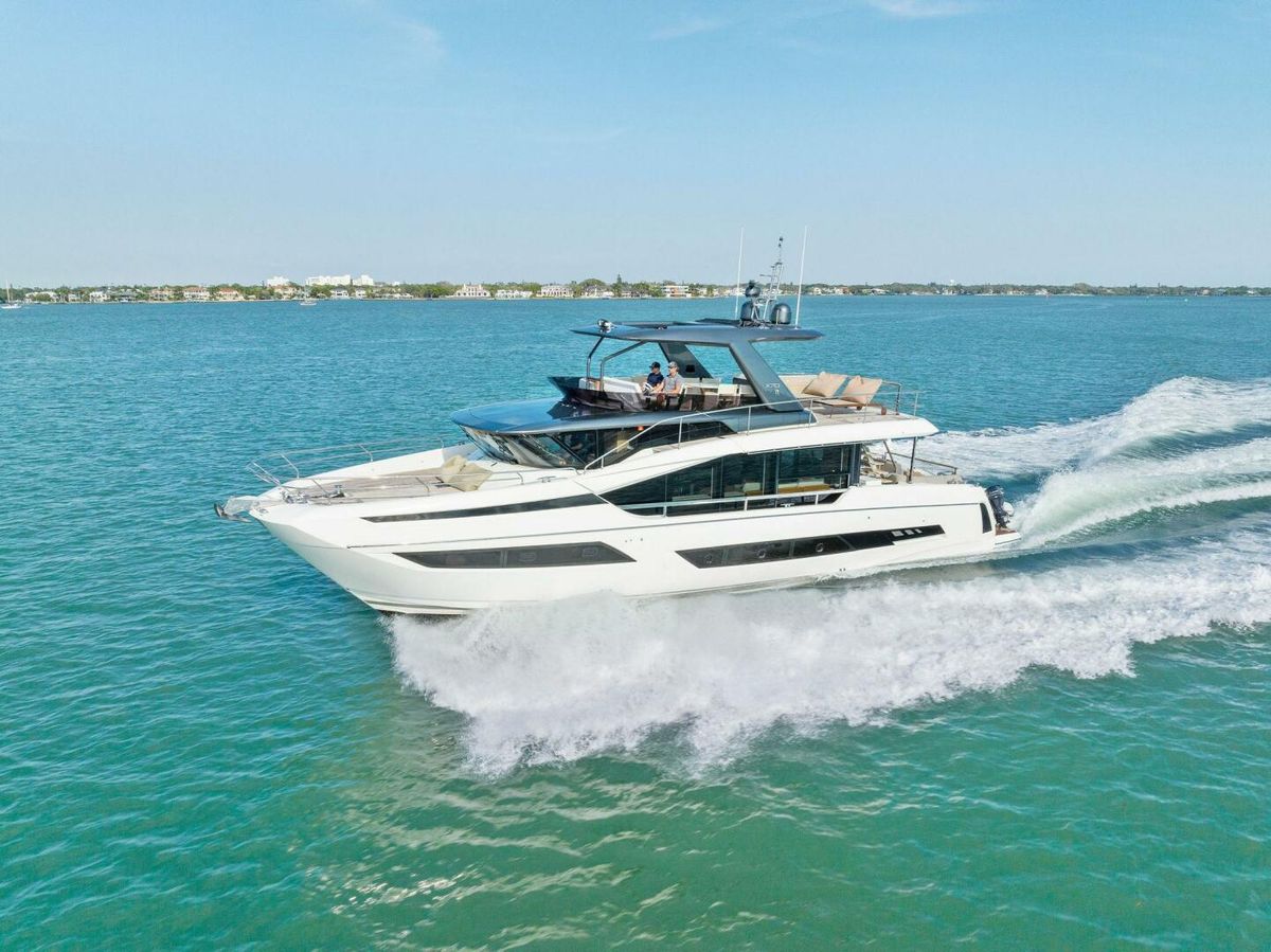 2021 Prestige 70 