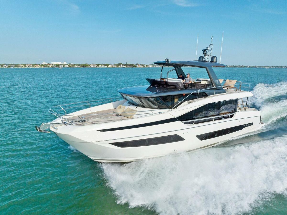2021 Prestige 70 