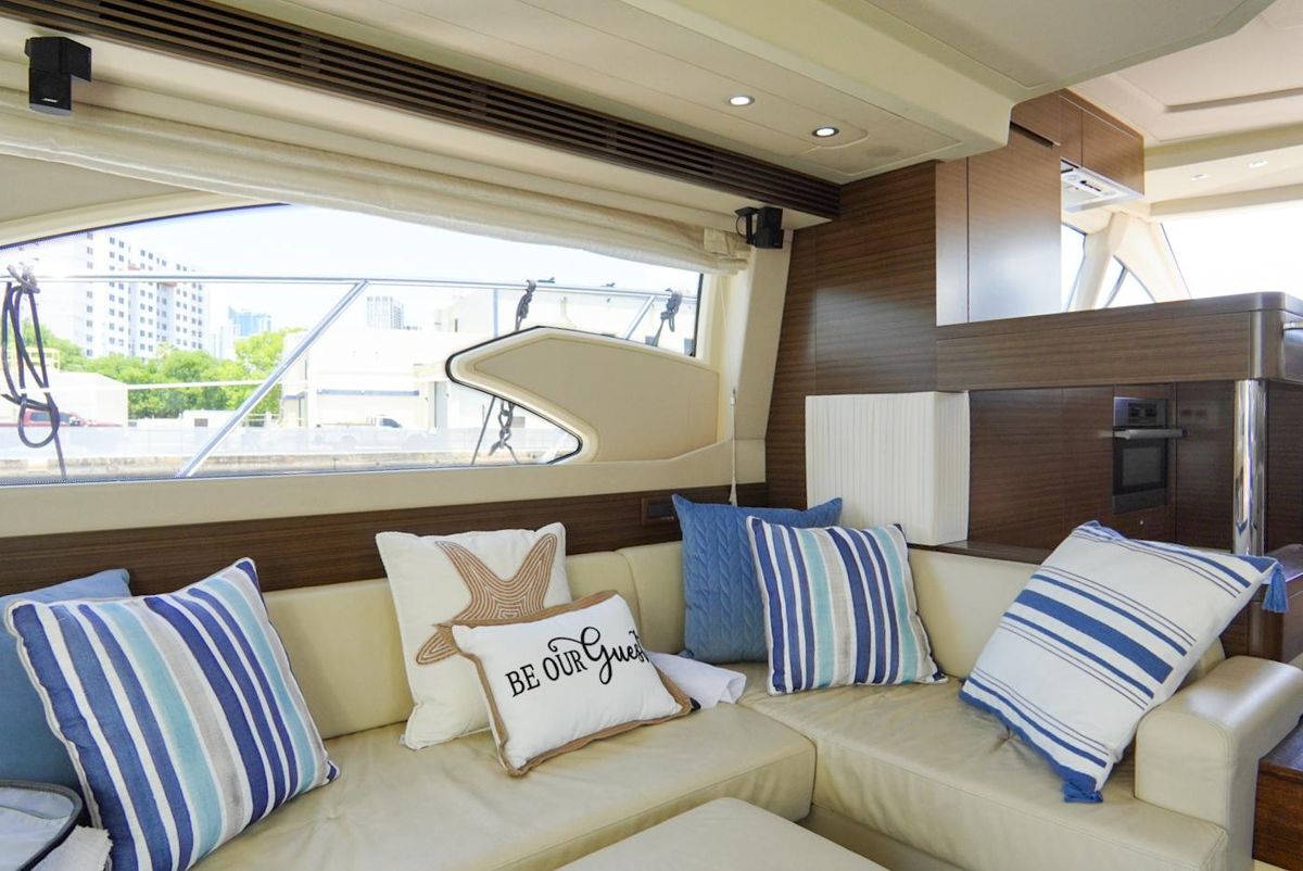 2015 Azimut 54 