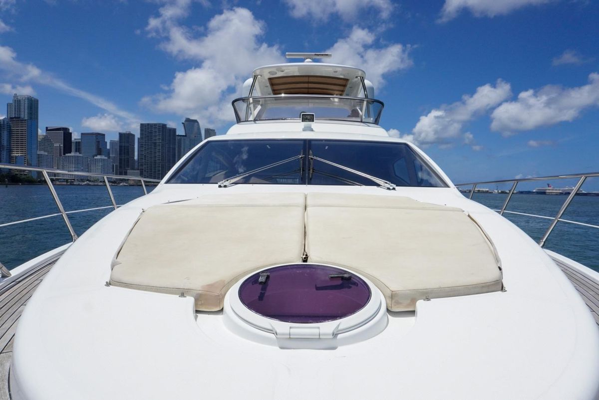2015 Azimut 54 