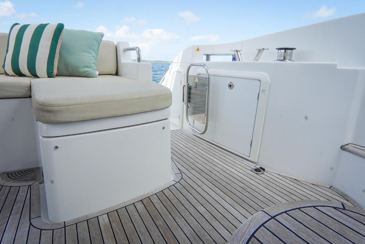 2015 Azimut 54 