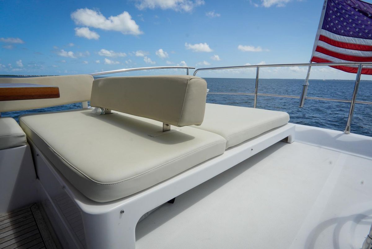 2015 Azimut 54 