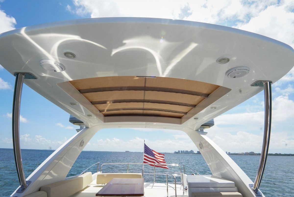 2015 Azimut 54 