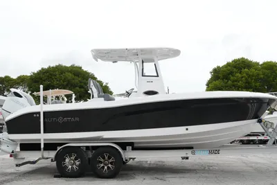 NauticStar 242 Offshore