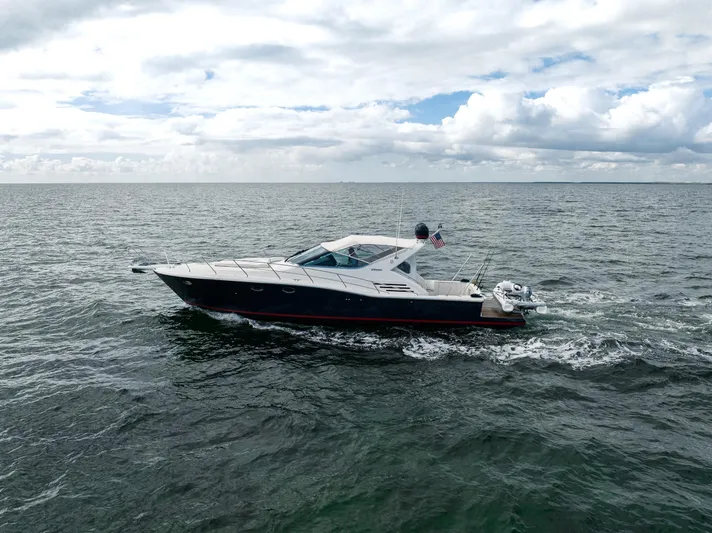 Gabriella Yacht Photos Pics 