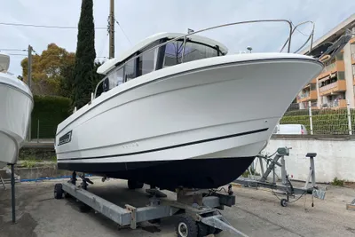 2018 Jeanneau Merry Fisher 855 Sport
