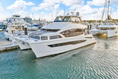 Aquila 54 Yacht