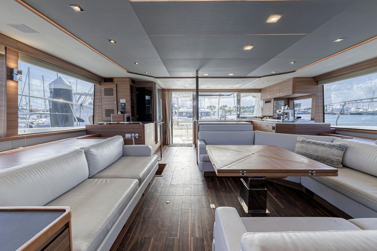 2023 Aquila 54 