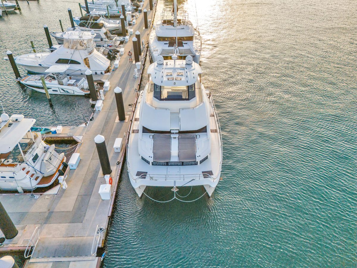 2023 Aquila 54 