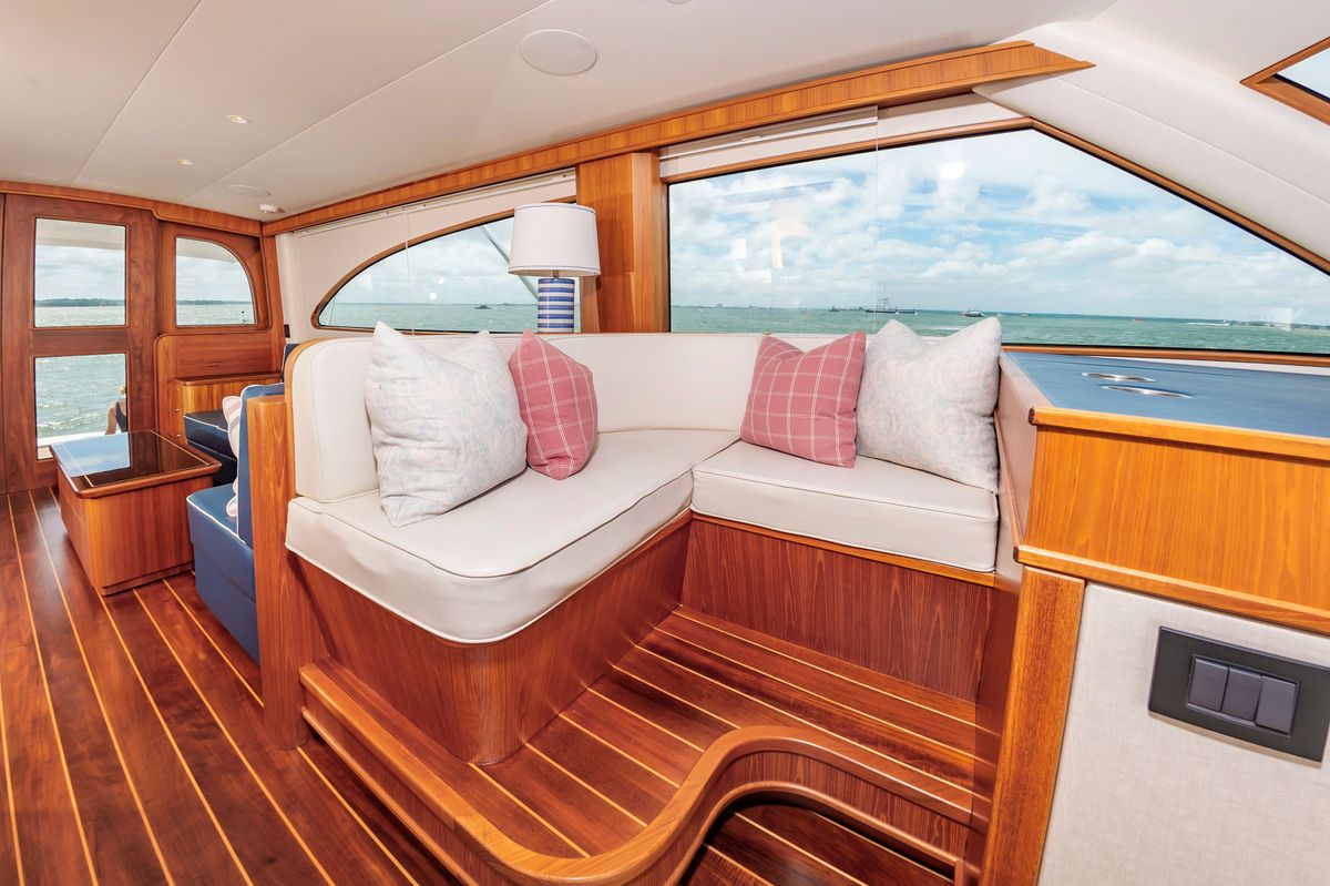 2019 Jarrett Bay 67 