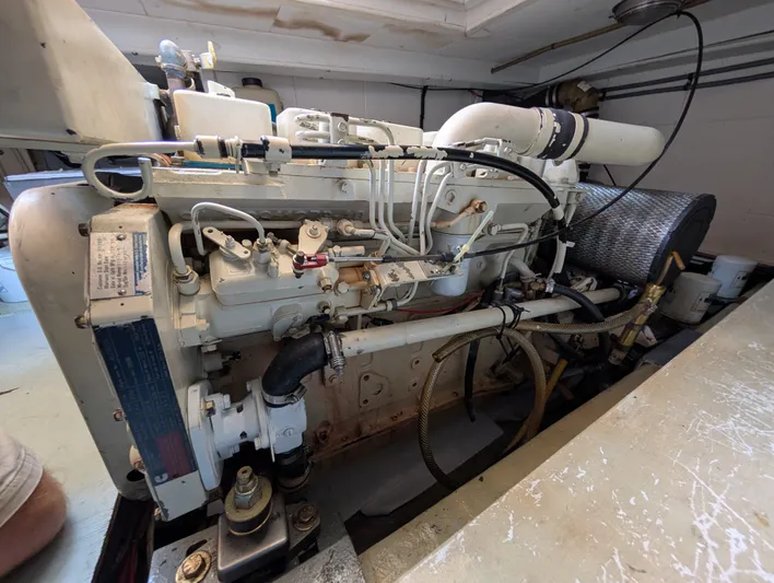 Monarch Yacht Photos Pics 